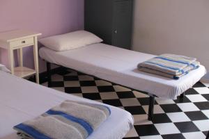 Twin Room with Shared Bathroom room in Hostel New York