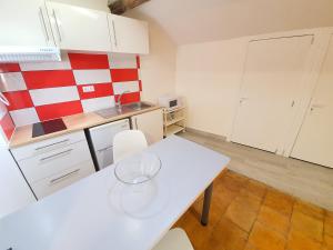 Appartements APPARTEMENT AGATHOIS-3 : photos des chambres