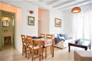 Apleton Villas Paros Greece