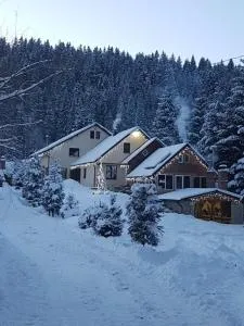 Pensiunea Zorile Tarcaului - Schitu-Tarcău