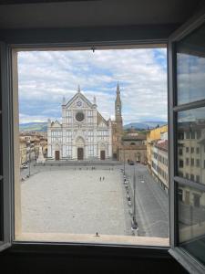 ATTICO IN PIAZZA SANTA CROCE