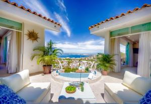 Luxury villa rental, Casa Yvonneka