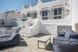 Apleton Villas Paros Greece