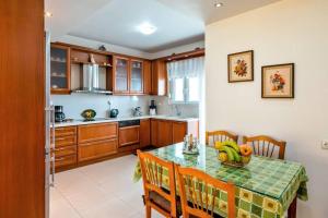 Art Antique Deluxe Villa