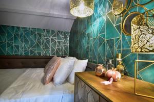 Queen 3 Apartment, in the heart of Corfu Historical Old Town Center