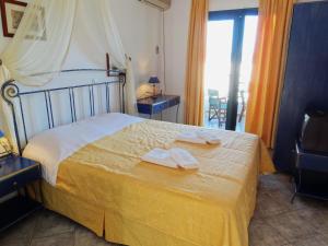 Dionysos Hotel Agistri Greece