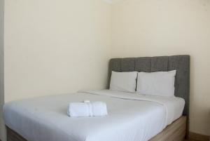 Great Location Studio at Menteng Park Apartment By Travelio