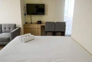 Great Location Studio at Menteng Park Apartment By Travelio