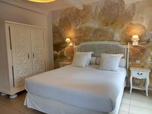 Hotels Hotel Restaurant Notre Dame : photos des chambres