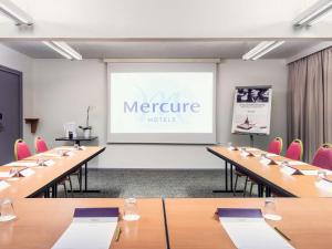 Hotels Mercure Paris Le Bourget Aeroport : photos des chambres