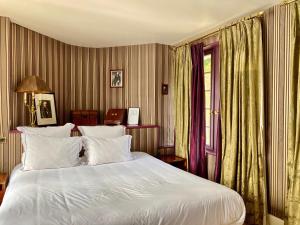 Hotels Domaine Saint Clair - Le Donjon : photos des chambres