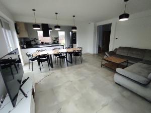 Willa w Brzozach Sznurki Spokojna 1 - Chmielno, Kaszuby, dom, jezioro