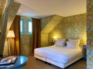 Hotels Domaine Saint Clair - Le Donjon : Chambre Grand Confort