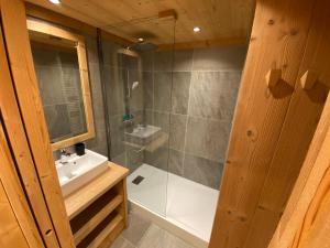 Appartements L'Etesy, renove en 2021, pied des pistes et spa : photos des chambres