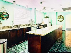 Harbor Towers Yacht and Racquet Club on Siesta Key