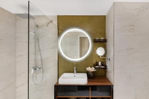 Superior Double or Twin Room room in Grand Hotel Esztergom