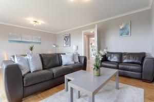 Bright Modern One-Bed with Stunning View of Thames