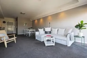 Extra Large 2 Bedroom Apartment in Melbournes Southbank - Melbourne