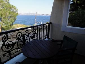 Dionysos Hotel Agistri Greece