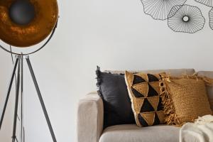 Beautiful 2 Bedroom Apartment in Bairro Alto