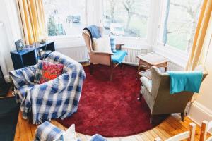 Traditional Apartment oer the Meadows