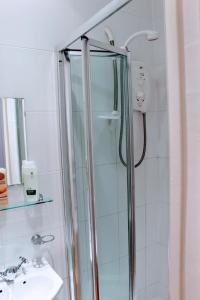 Traditional Apartment oer the Meadows