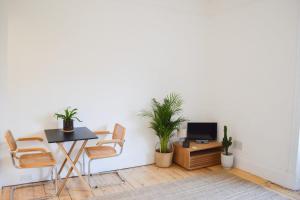 Modern 1 Bedroom Flat In the Heart of Edinburgh