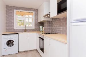 Isla Saint Tropez Apartment Javea Arenal by Rock Rentals