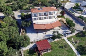 Plataria Palace