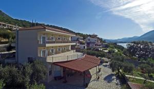 Plataria Palace
