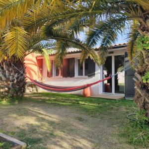 Appartements Tiny-house chez l'habitant Pessac, piscine chauffee : photos des chambres