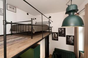 Promised Land - Piotrkowska 37