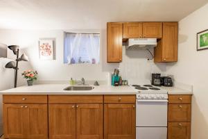Seattle Urban Village- Unit B- Lago Vista- Lake Union- Sleeps 6
