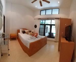 Jungle Village Bungalow