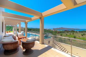 Luxury 6-Bedroom Villa With Private Pool- Villa Prigipessa