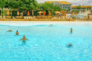 Lacqua diRoma Oficial - Suíte Confortáveis Diversão Garantida