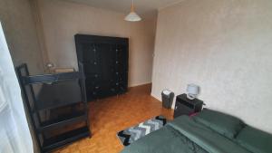 Sejours chez l'habitant Dans grand appart de 113m2 proche Paris : photos des chambres
