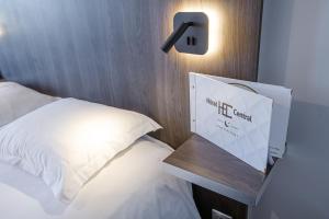 Hotels Hotel Central : Chambre Simple Économique