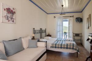 Chiliadromia Studios Alonissos Greece