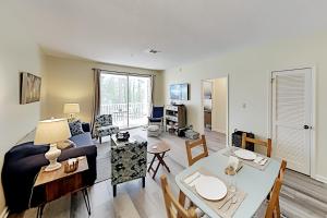 Two-Bedroom Apartment room in Pointe of View - Pool Gym & Walkable Locale condo