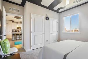 Lux Penthouse Skyline, Views Gym , Free Parking & Wifi