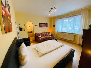Single-Apartment bis 2 Personen, 27qm in Schleusingen, WLAN, Parkplatz