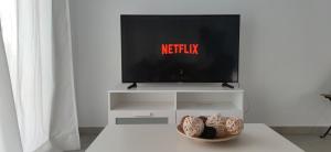 Relax and enjoy in brand new beach apartment I