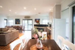 The Tatler Lodge - Lovedale