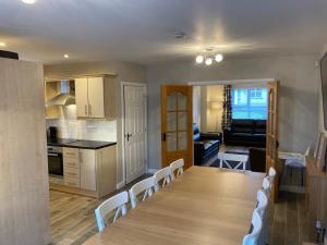 Hopefield Premium Holiday Home Portrush Sleeps 10 4 bedrooms