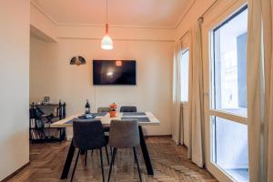 Elegant Ariadne, 2 Bedroom Apartment, by Acropolin