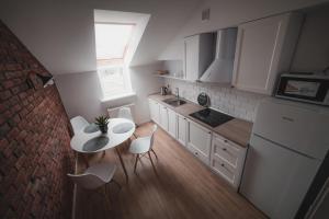 Kostjukowski Apartments Mudroho 12 V