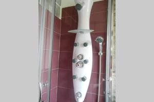 "Little Sicilian Home"-room with a private bathroom & kitchen -fridge - and shared a beautiful terrace on Hostel Taormina Center