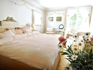 Double Room with Lake View room in Gripsholms Värdshus