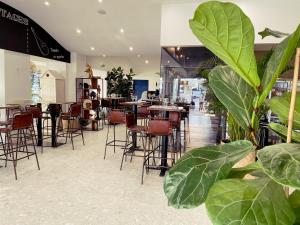 Hotels HOTEL RESTAURANT LA COTE REVEE : photos des chambres